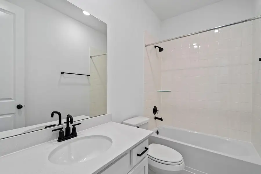 Note: Sample product photo. Actual exterior and interior selections may vary by homesite. Photo may be virtually staged Note: Sample product photo. Actual exterior and interior selections may vary by homesite. Photo may be virtually staged