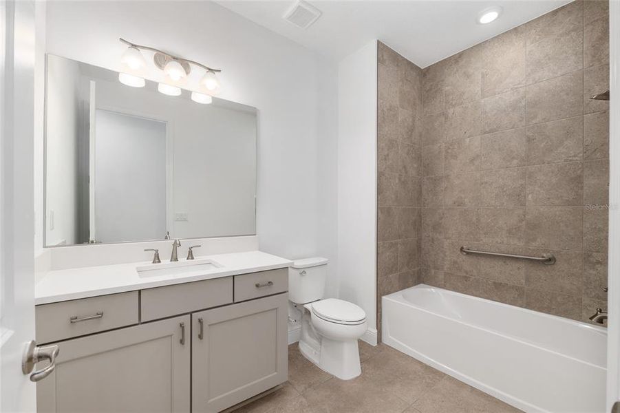 Furnished interior view inside a new home in , Ocala (Image 13).