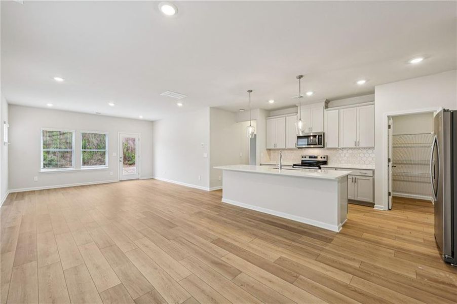 Spacious, unfurnished interior of a new home in Hawthorne Station, College Park (Image 18). Spacious, unfurnished interior of a new home in Hawthorne Station, College Park (Image 18).