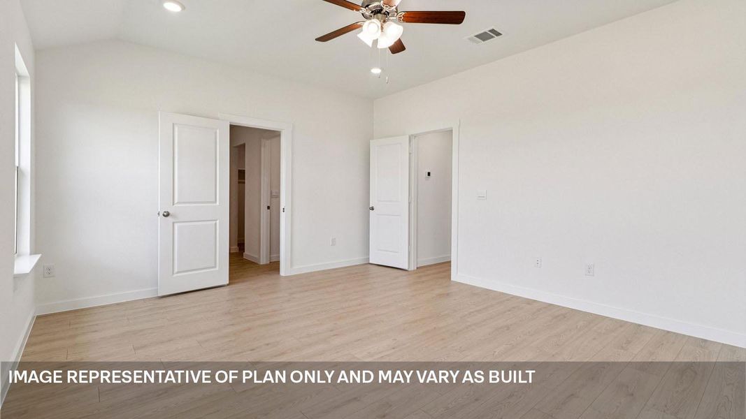 Spacious, unfurnished interior of a new home in Durango, Mustang Ridge (Image 19).