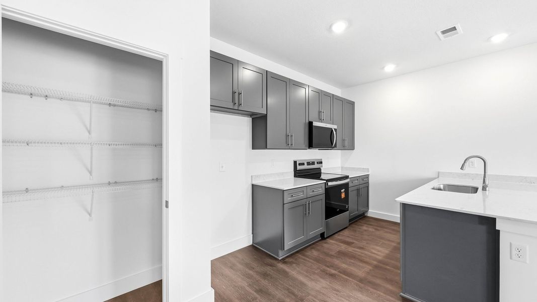 Furnished interior view inside a new home in The Arbor Townhomes, Kingsport (Image 7).