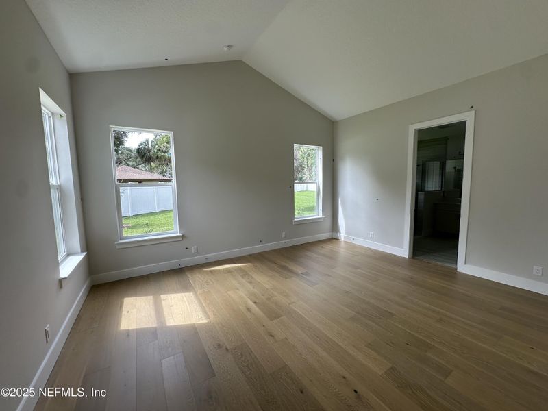Spacious, unfurnished interior of a new home in , St. Augustine (Image 19).