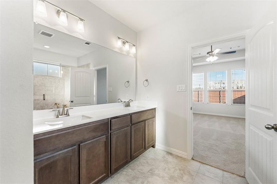Furnished interior view inside a new home in Northstar, Haslet (Image 6).