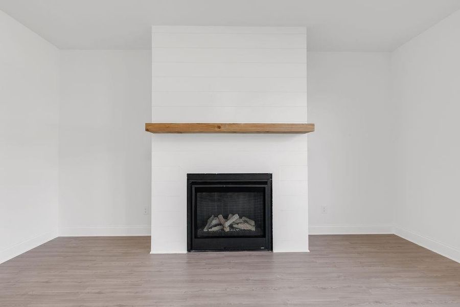 Spacious, unfurnished interior of a new home in Pickens Bluff, Hiram (Image 14).