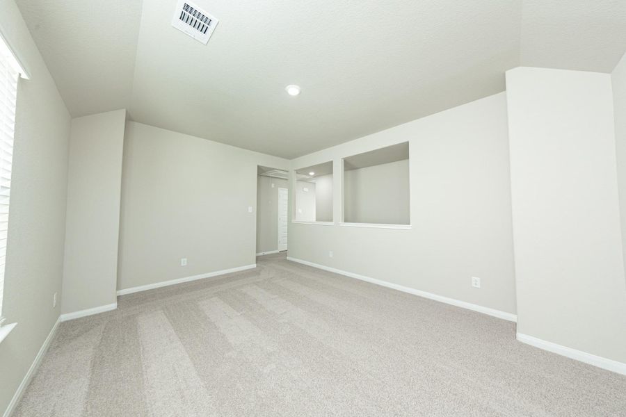 Spacious, unfurnished interior of a new home in Wayside Village, Houston (Image 10). Spacious, unfurnished interior of a new home in Wayside Village, Houston (Image 10).