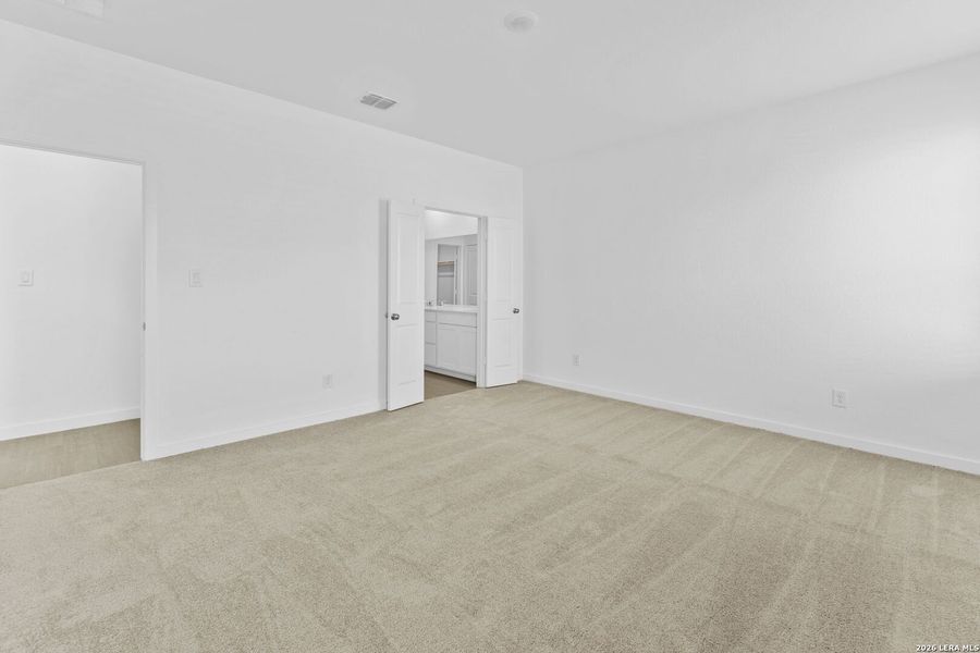 Spacious, unfurnished interior of a new home in Hightop Ridge, Converse (Image 14).