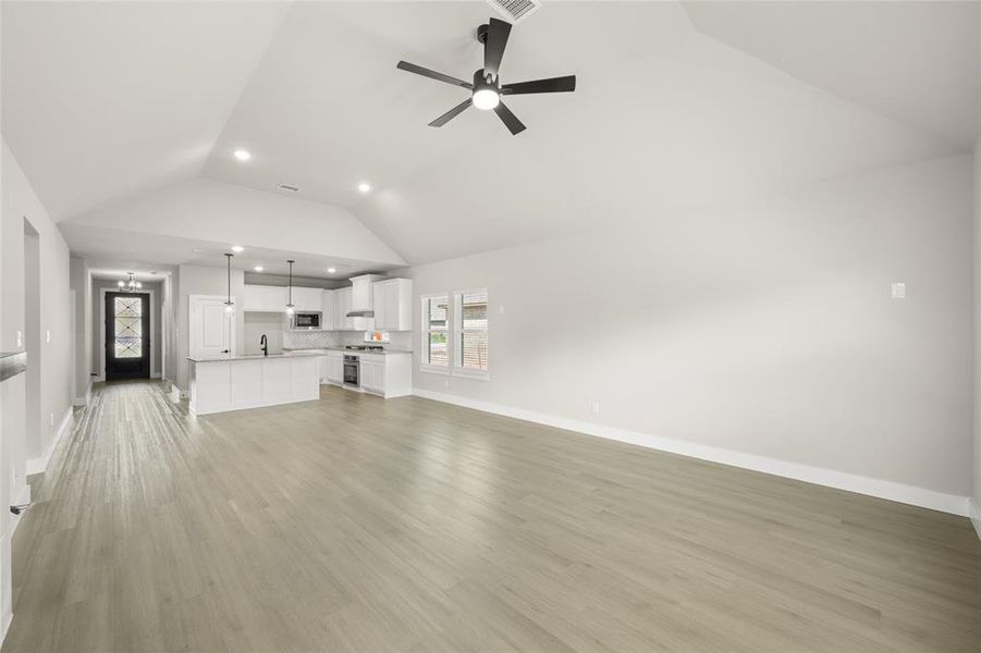 1850 Silver Birch- Living Room-2