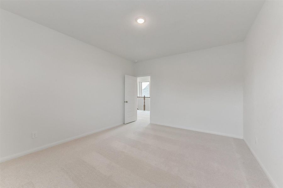 Spacious, unfurnished interior of a new home in Anderson Lakes, Houston (Image 37).