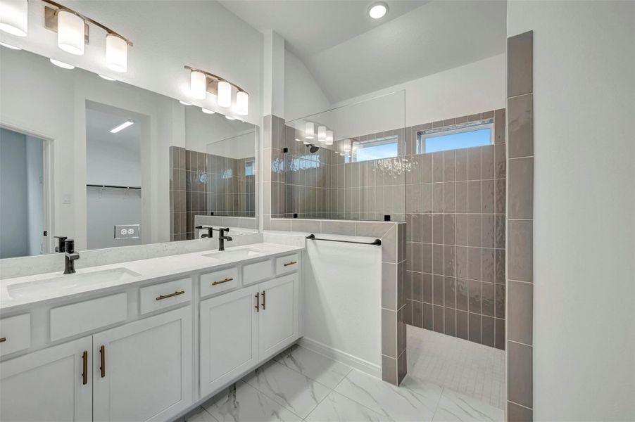 Furnished interior view inside a new home in The Grand Prairie 50’, Hockley (Image 13).