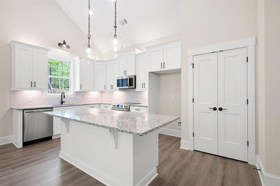 Furnished interior view inside a new home in , Dallas (Image 11).