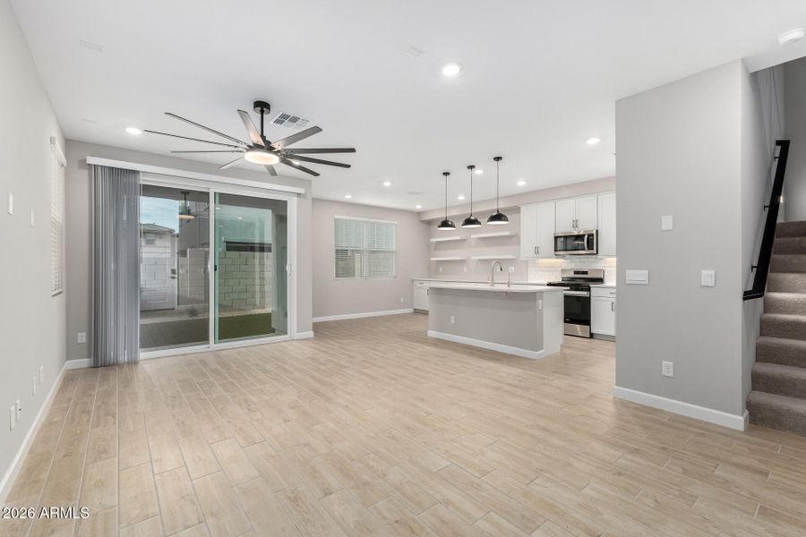 07 - Zachary 07 - Zachary