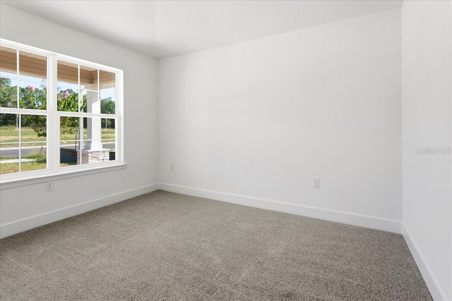 Spacious, unfurnished interior of a new home in Kirkland Farms, Alachua (Image 31).