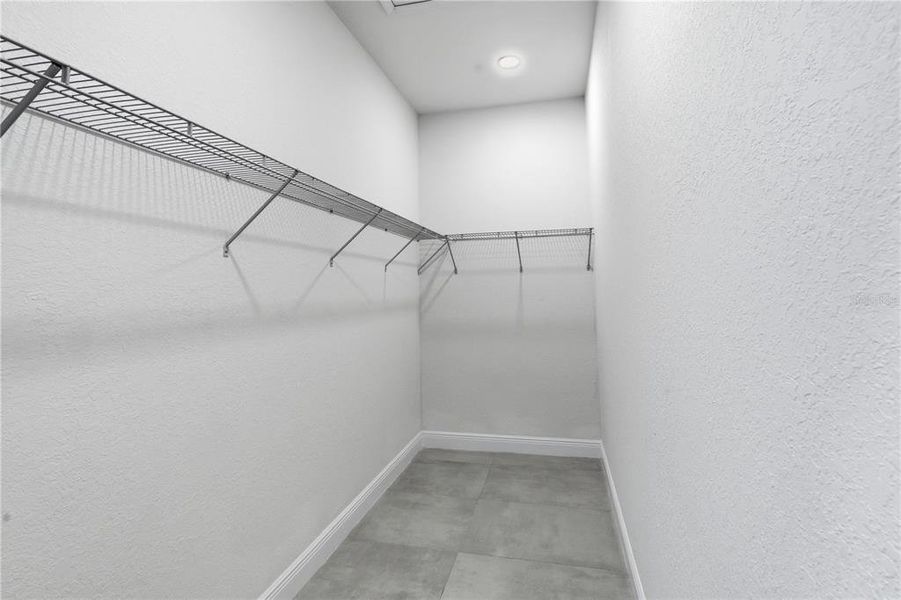 Spacious, unfurnished interior of a new home in , New Port Richey (Image 26).