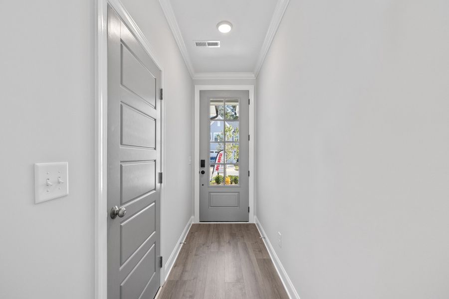 Representative unfurnished interior of a home built from the The Hemlock by RobuckHomes in Kennebec Crossing, Angier (Image 27).