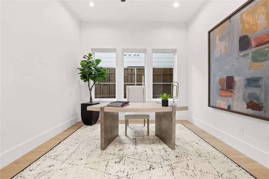 Furnished interior view inside a new home in , Dallas (Image 14).