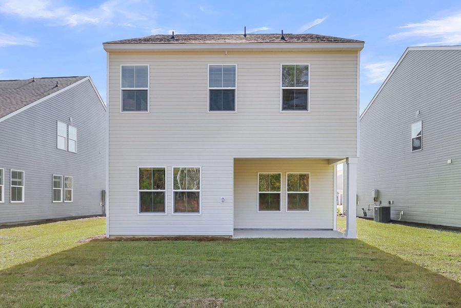 Exterior details and patio area of a home in Wildcat Chase, Summerville (Image 30).