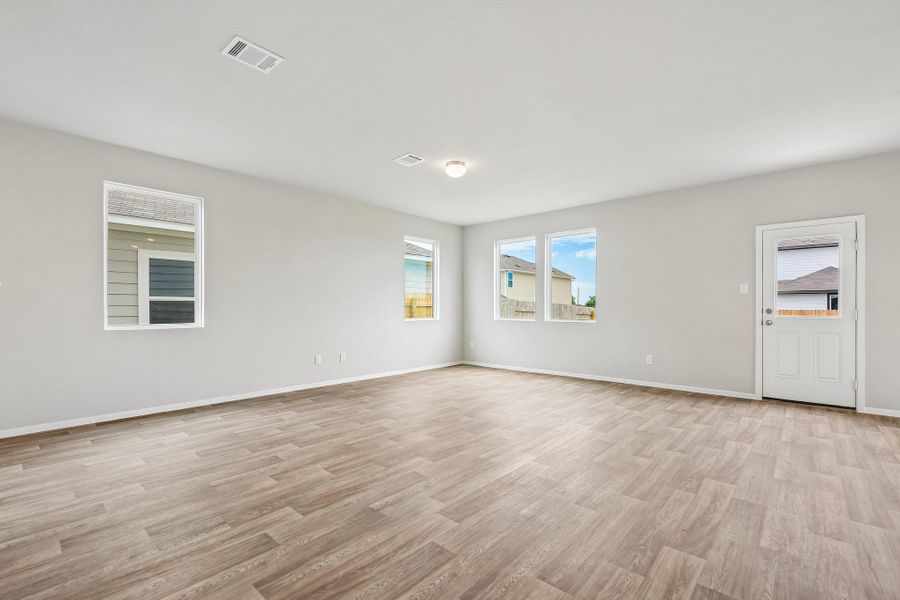 Spacious, unfurnished interior of a new home in Cascade, Liberty Hill (Image 34). Spacious, unfurnished interior of a new home in Cascade, Liberty Hill (Image 34).