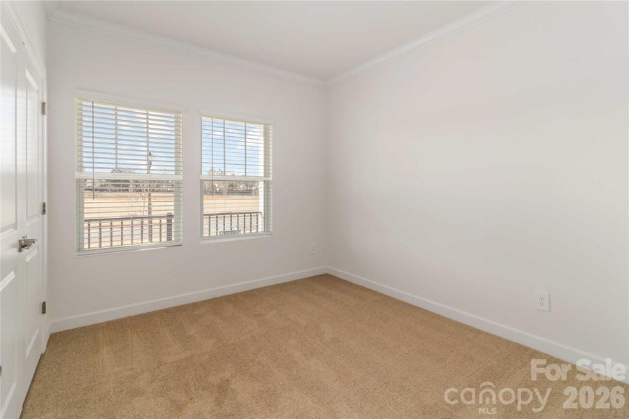Spacious, unfurnished interior of a new home in , York (Image 28).