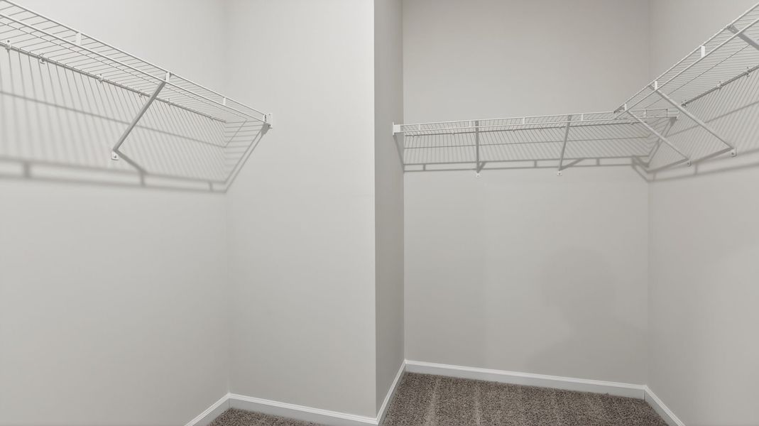 Spacious, unfurnished interior of a new home in Hunters Ridge, Woodruff (Image 32).