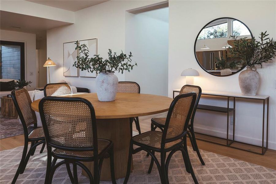 Dining Table Dining Table