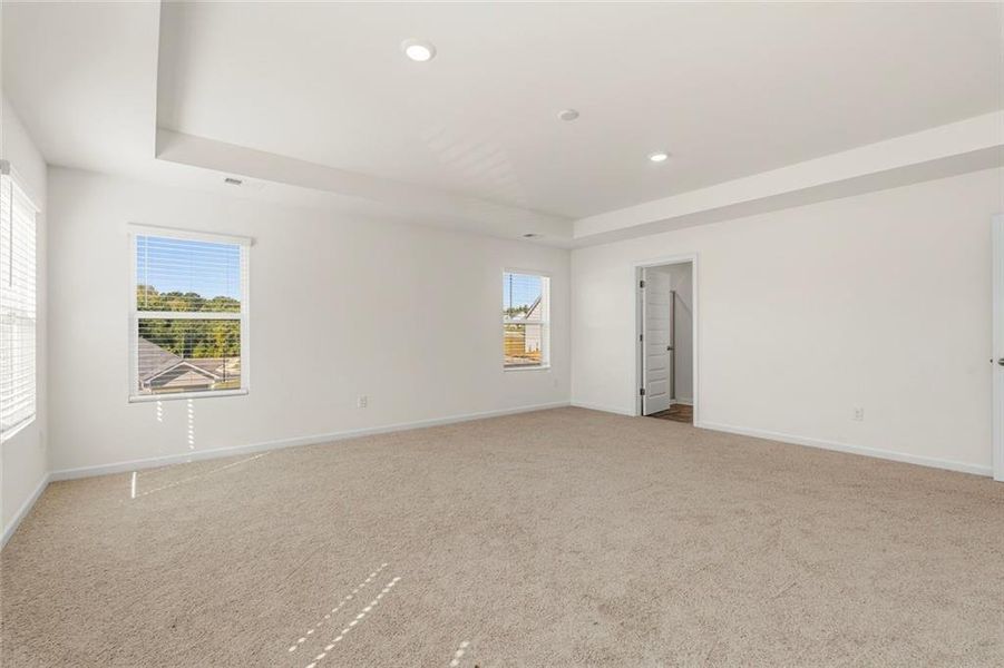 Spacious, unfurnished interior of a new home in Bridle Creek, Locust Grove (Image 23). Spacious, unfurnished interior of a new home in Bridle Creek, Locust Grove (Image 23).