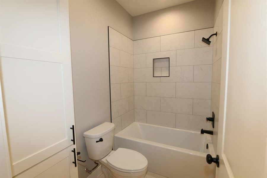 Furnished interior view inside a new home in , Tyler (Image 11).