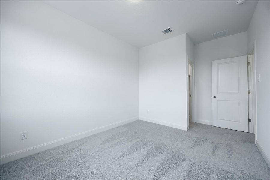 Image 21 of a home in Sunterra. Image 21 of a home in Sunterra.