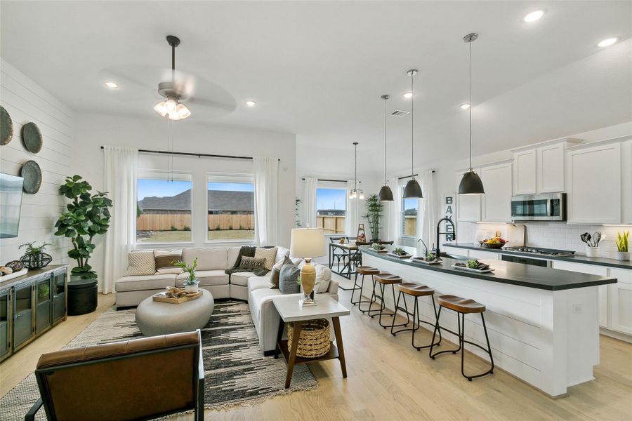 Kitchen open to great room (*Photo not of actual home and used for illustration purposes only.) Kitchen open to great room (*Photo not of actual home and used for illustration purposes only.)