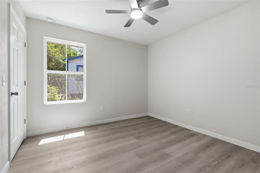 Spacious, unfurnished interior of a new home in , Gainesville (Image 14).