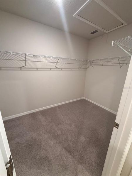 Spacious, unfurnished interior of a new home in Mandarin Grove, Palmetto (Image 22). Spacious, unfurnished interior of a new home in Mandarin Grove, Palmetto (Image 22).