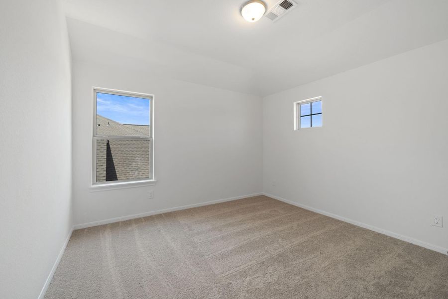 Note: Sample product photo. Actual exterior and interior selections may vary by homesite. Photo may be virtually staged