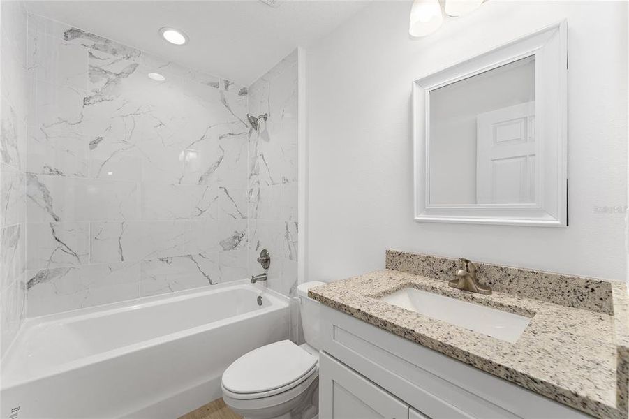 Furnished interior view inside a new home in , Ocklawaha (Image 11).