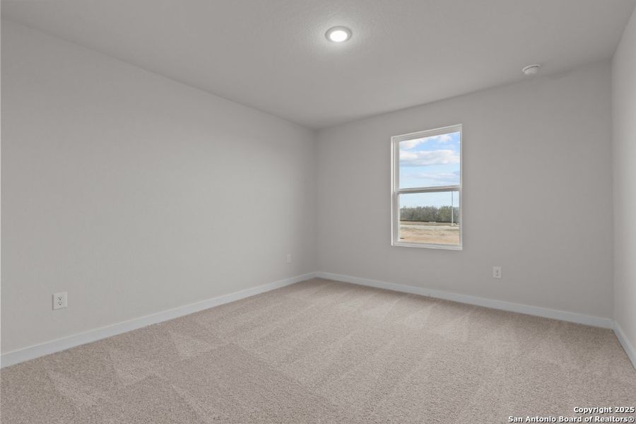 Spacious, unfurnished interior of a new home in Summerlin, San Antonio (Image 12). Spacious, unfurnished interior of a new home in Summerlin, San Antonio (Image 12).