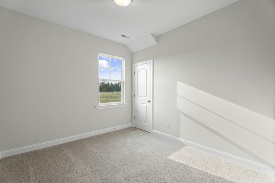 Spacious, unfurnished interior of a new home in Hopewell Garden, Winston-Salem (Image 16).
