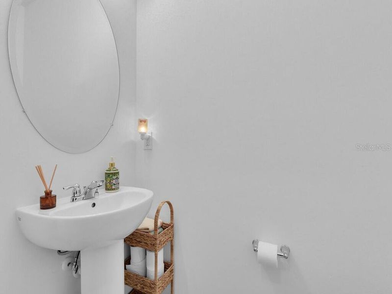 Furnished interior view inside a new home in , Cape Coral (Image 8).