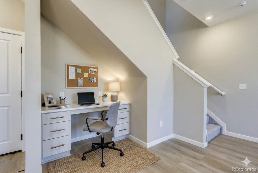 virtually staged home office nook