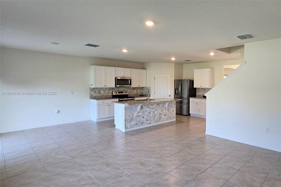 Image 59 of a home in .