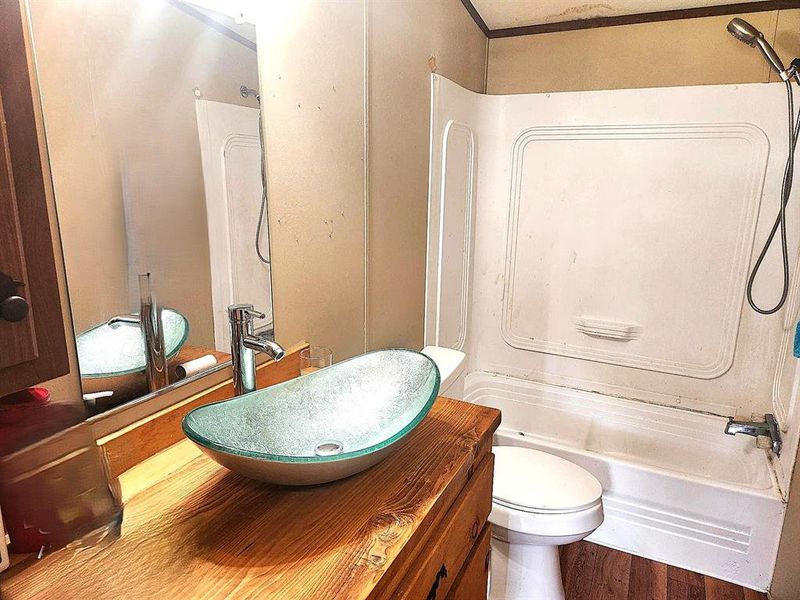 Furnished interior view inside a new home in , Gun Barrel City (Image 3).