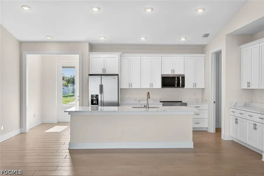 Furnished interior view inside a new home in Cape Coral, Cape Coral (Image 11).