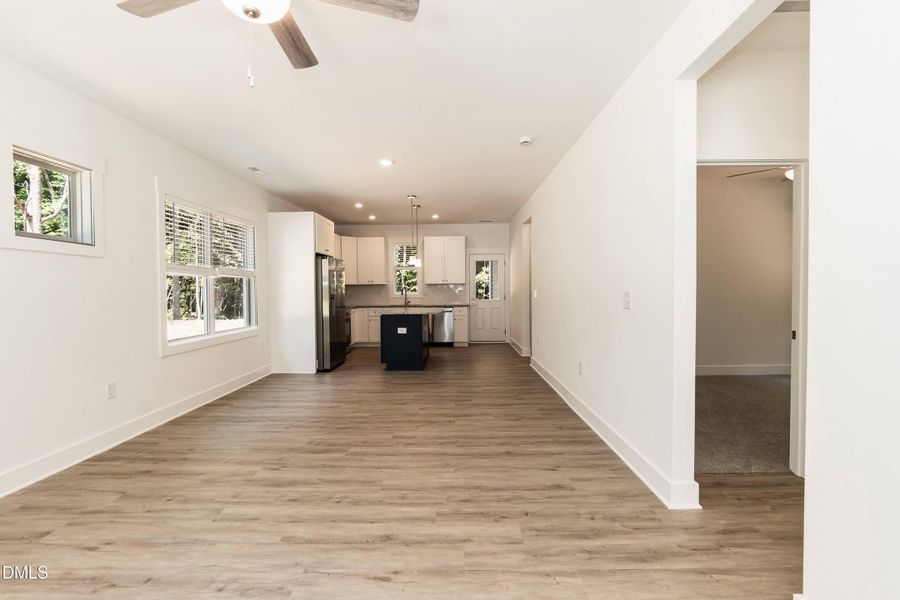 Enterance 01 Enterance 01