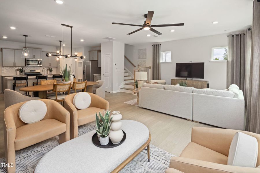 Everton Cooper (6) Everton Cooper (6)