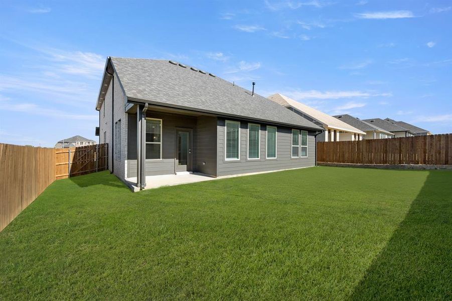 6937 Freight Train- Back-1 6937 Freight Train- Back-1