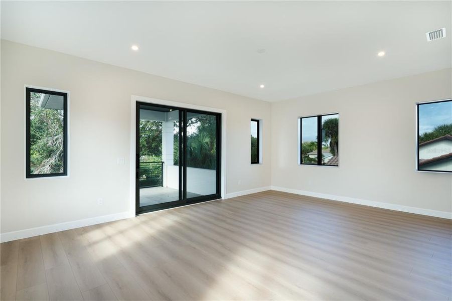 Spacious, unfurnished interior of a new home in , Nokomis (Image 22).