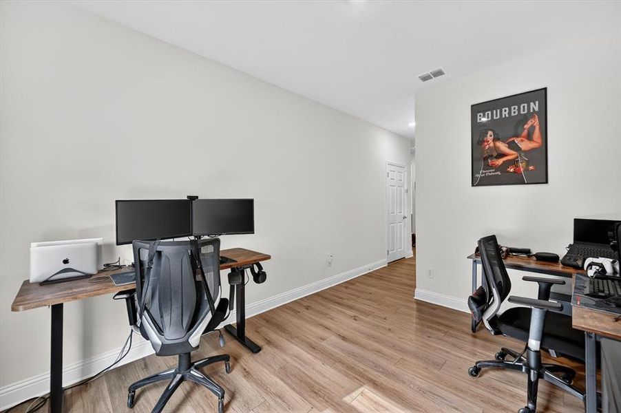 Furnished interior view inside a new home in , Crandall (Image 31).