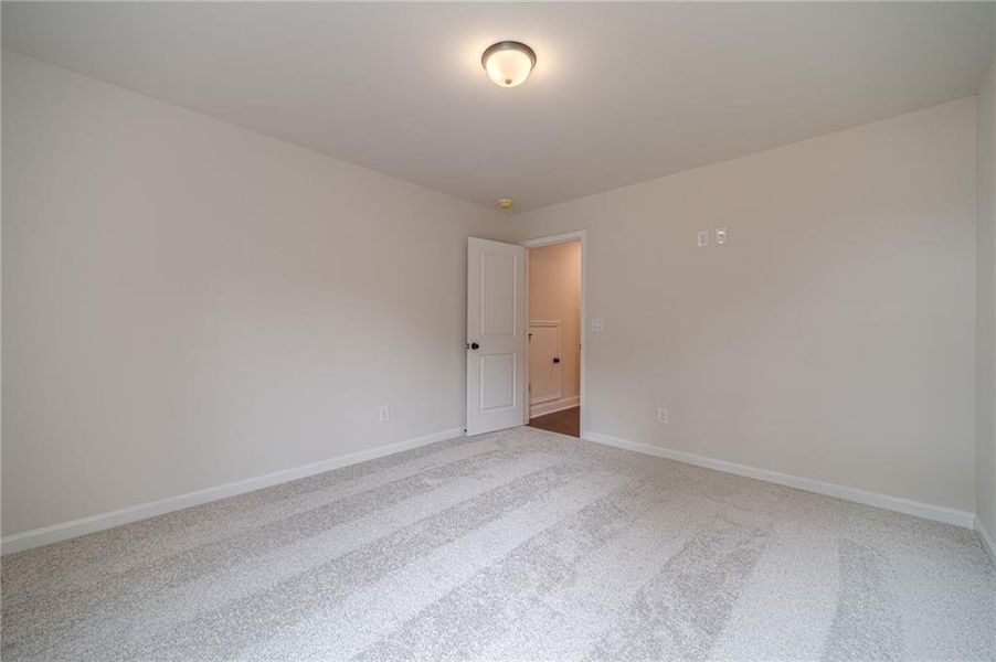 Spacious, unfurnished interior of a new home in , Covington (Image 30).