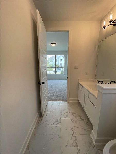 Spacious, unfurnished interior of a new home in Jordan Ranch, Fulshear (Image 38).