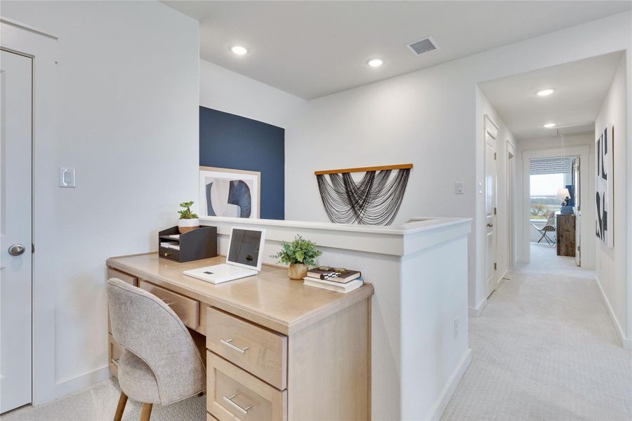 Model home photos of similar floorplans, not pictures of actual home. Model home photos of similar floorplans, not pictures of actual home.