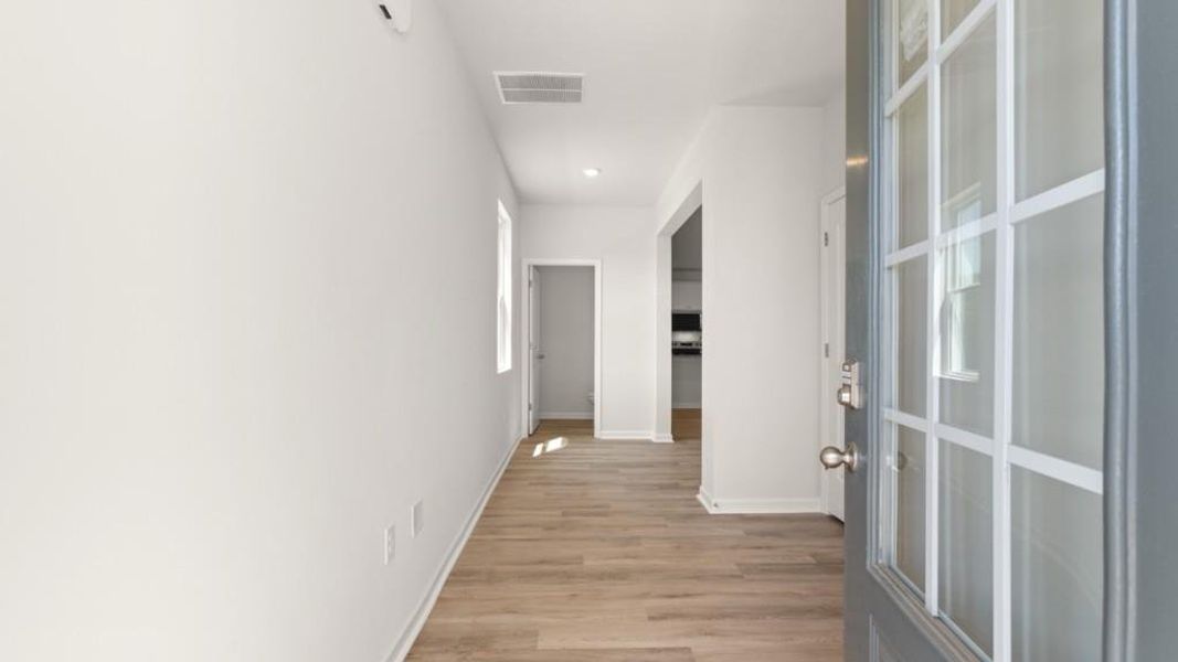 Spacious, unfurnished interior of a new home in Village at Pine Valley, Gainesville (Image 22).
