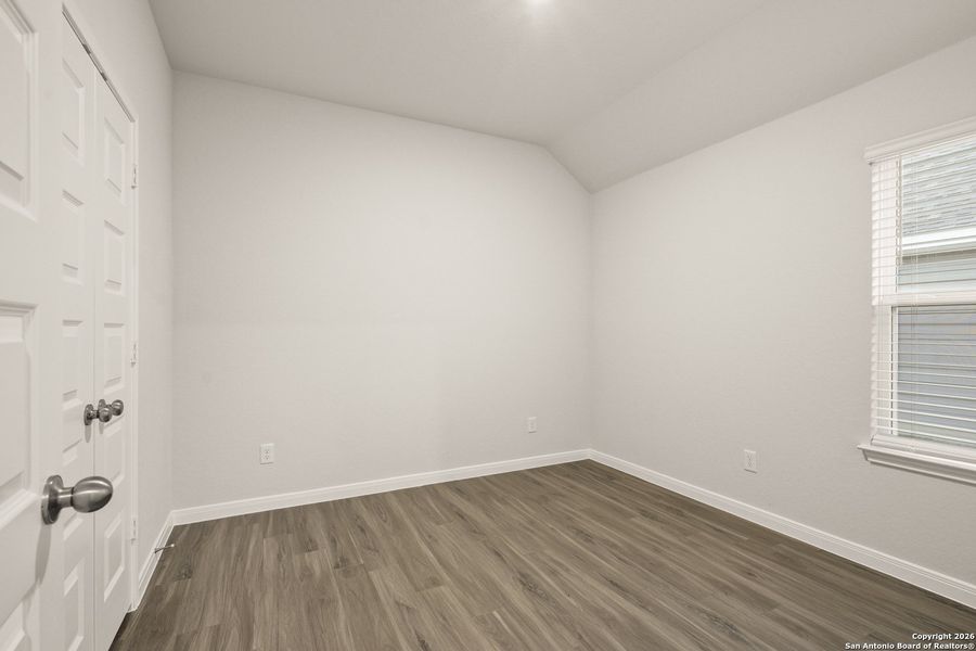 Spacious, unfurnished interior of a new home in Swenson Heights, Seguin (Image 24).