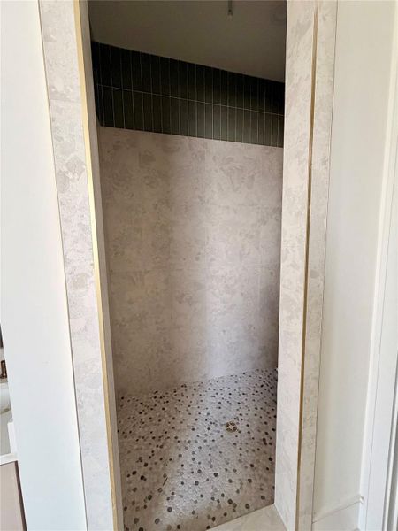 Image 38 of a home in .